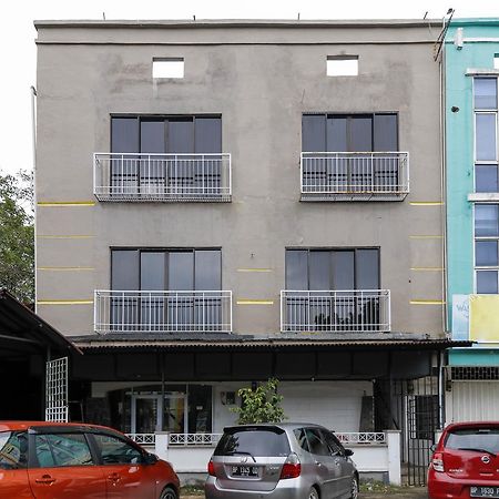 Reddoorz Plus @ Batam Center Exterior photo