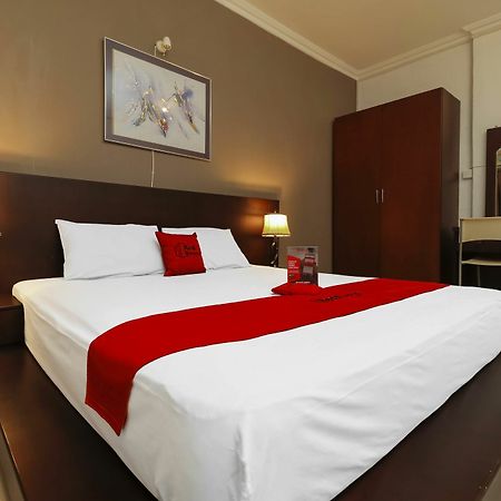 Reddoorz Plus @ Batam Center Exterior photo