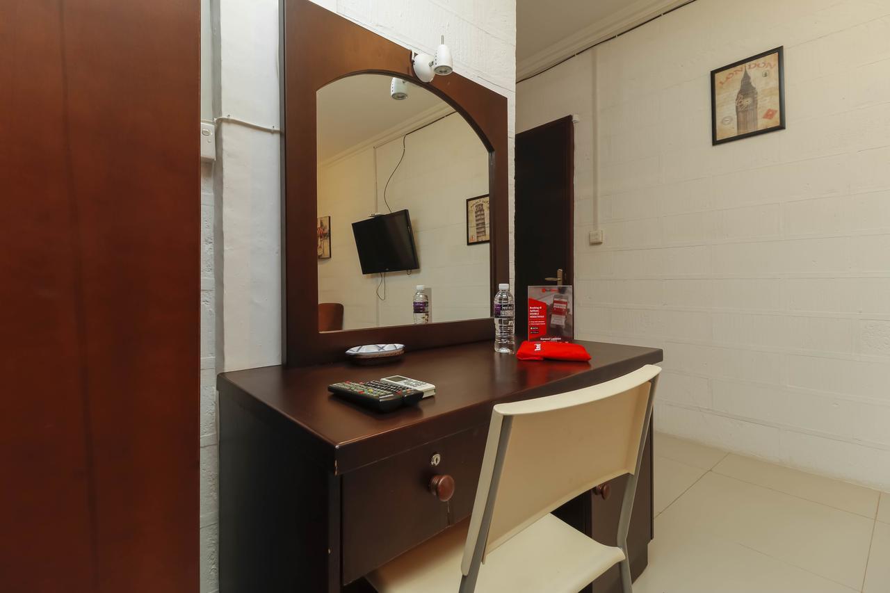 Reddoorz Plus @ Batam Center Exterior photo