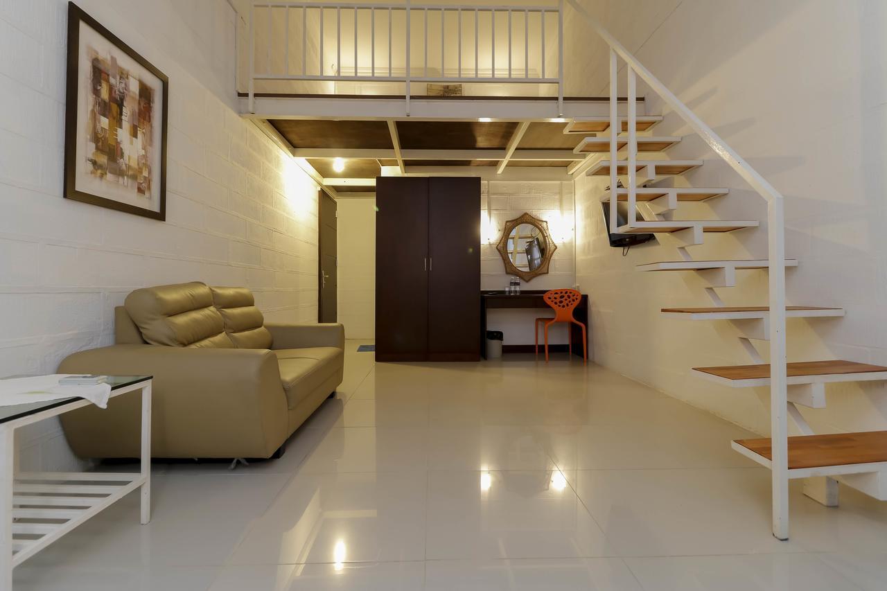 Reddoorz Plus @ Batam Center Exterior photo