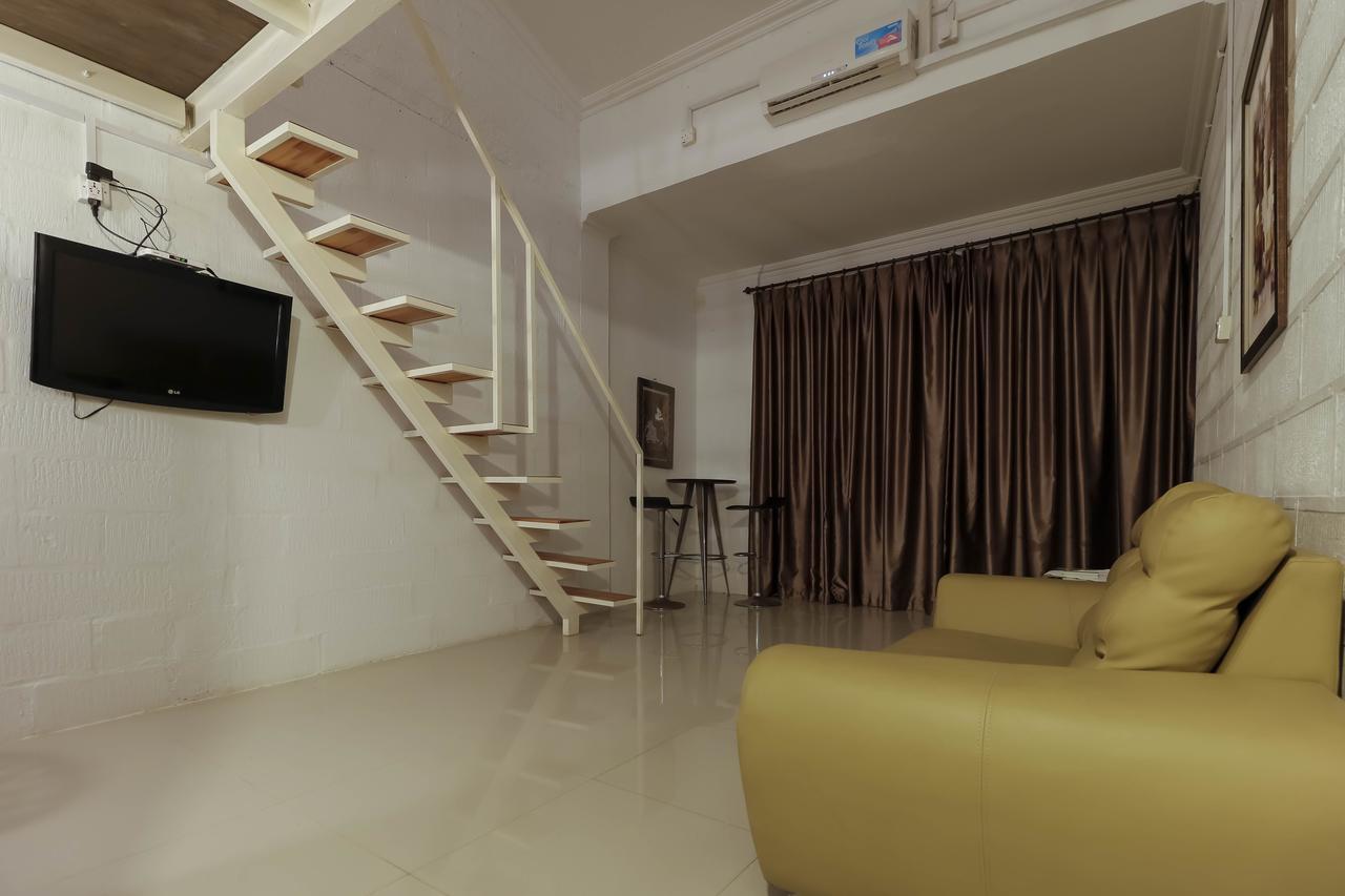 Reddoorz Plus @ Batam Center Exterior photo