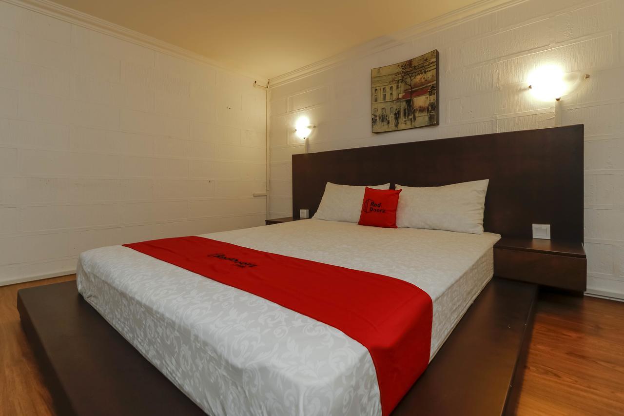 Reddoorz Plus @ Batam Center Exterior photo